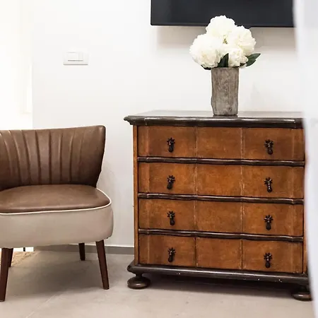 Petrantiche - Diffuso 3*